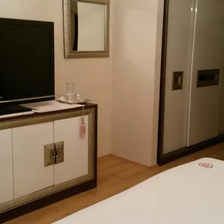 Apartamento Sultan Homes Garden *